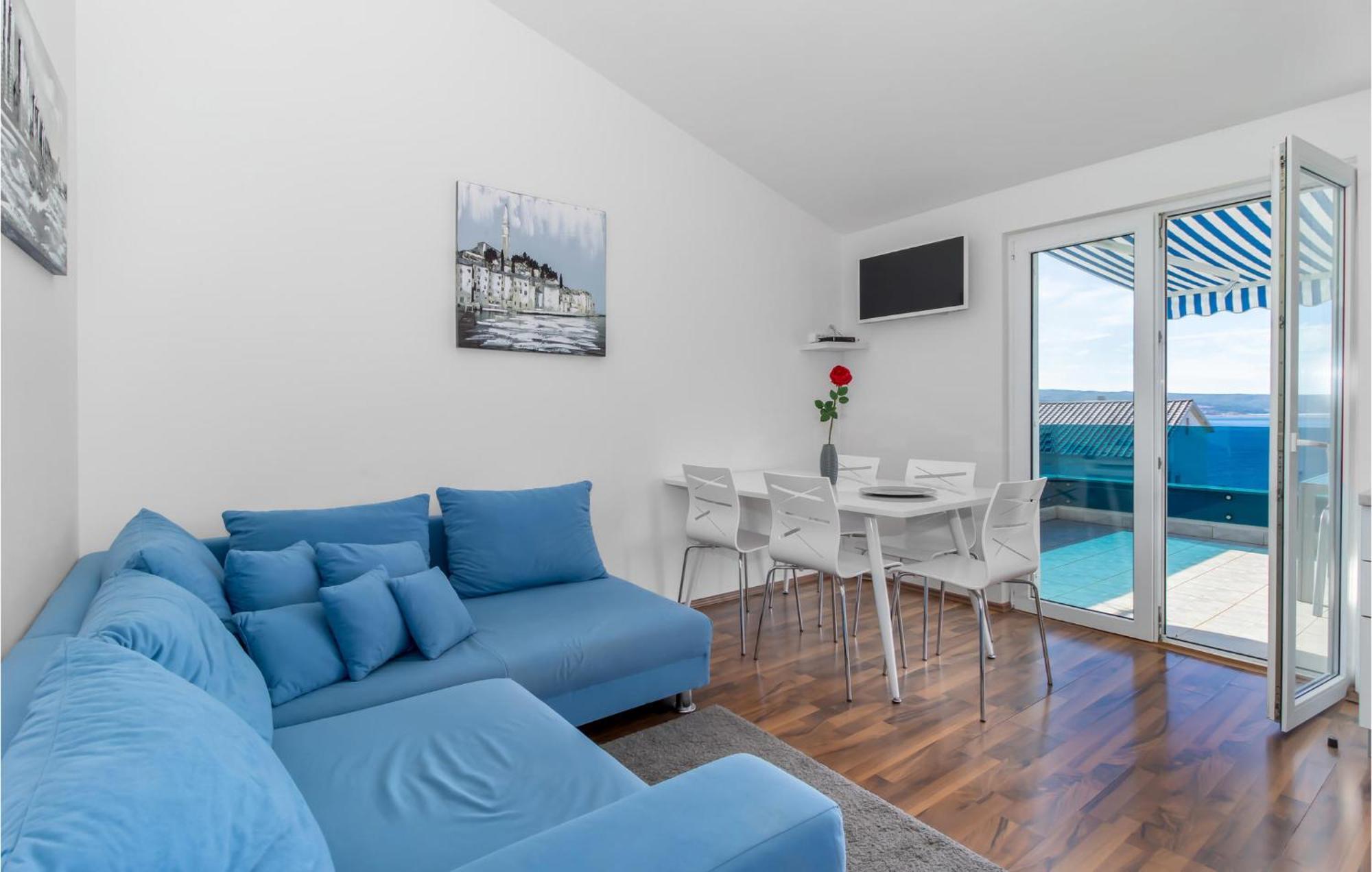 Stunning Apartment In Dramalj With House Sea View Экстерьер фото